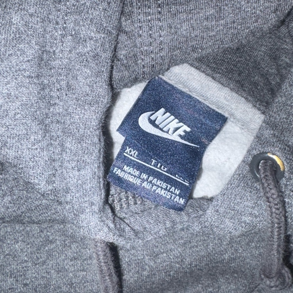 Nike Hoodie Mens XXL Sportswear Club Gray Fleece Swoosh Y2K Active Wear - Picture 4 of 4